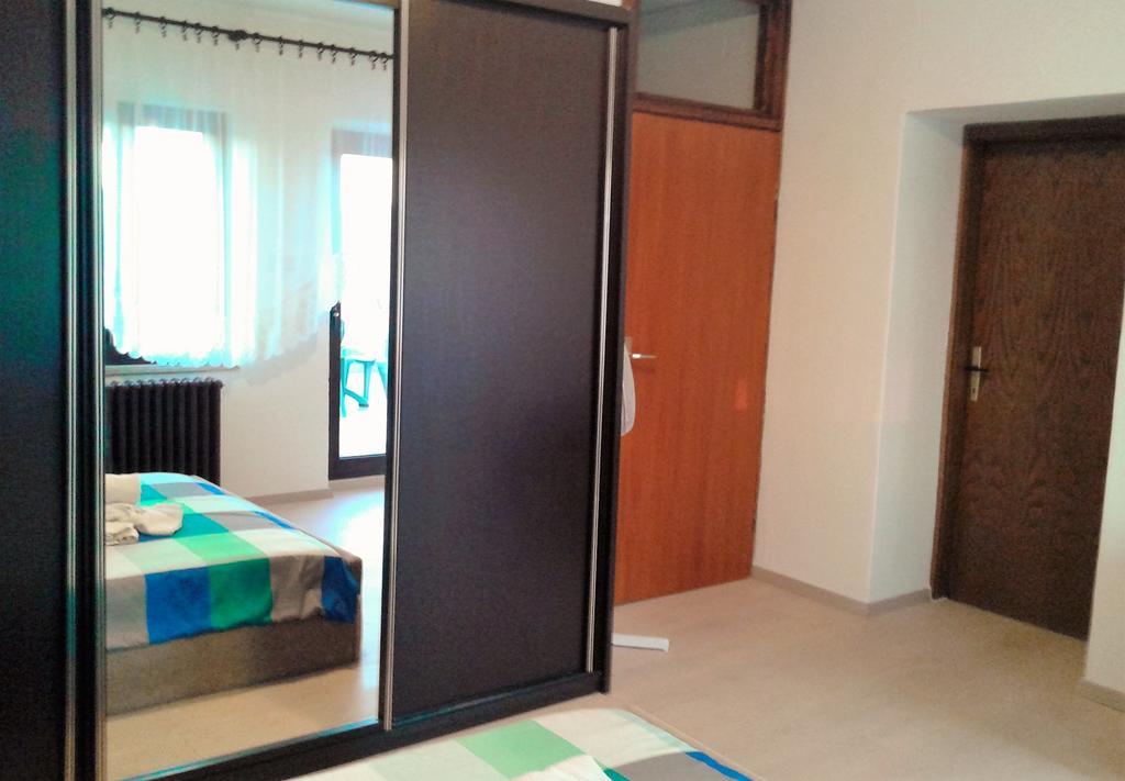 Apartment Trsina Rakalj Exterior photo